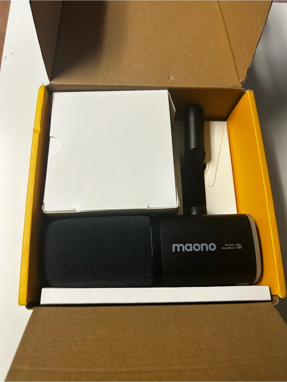 MAONO PD100W Wireless Gaming Microphone One-Click Noise Reduction Custom RGB